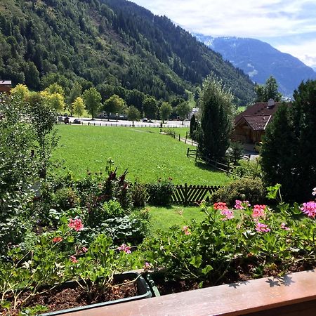 Gaestehaus Alpina Dorfgastein Esterno foto