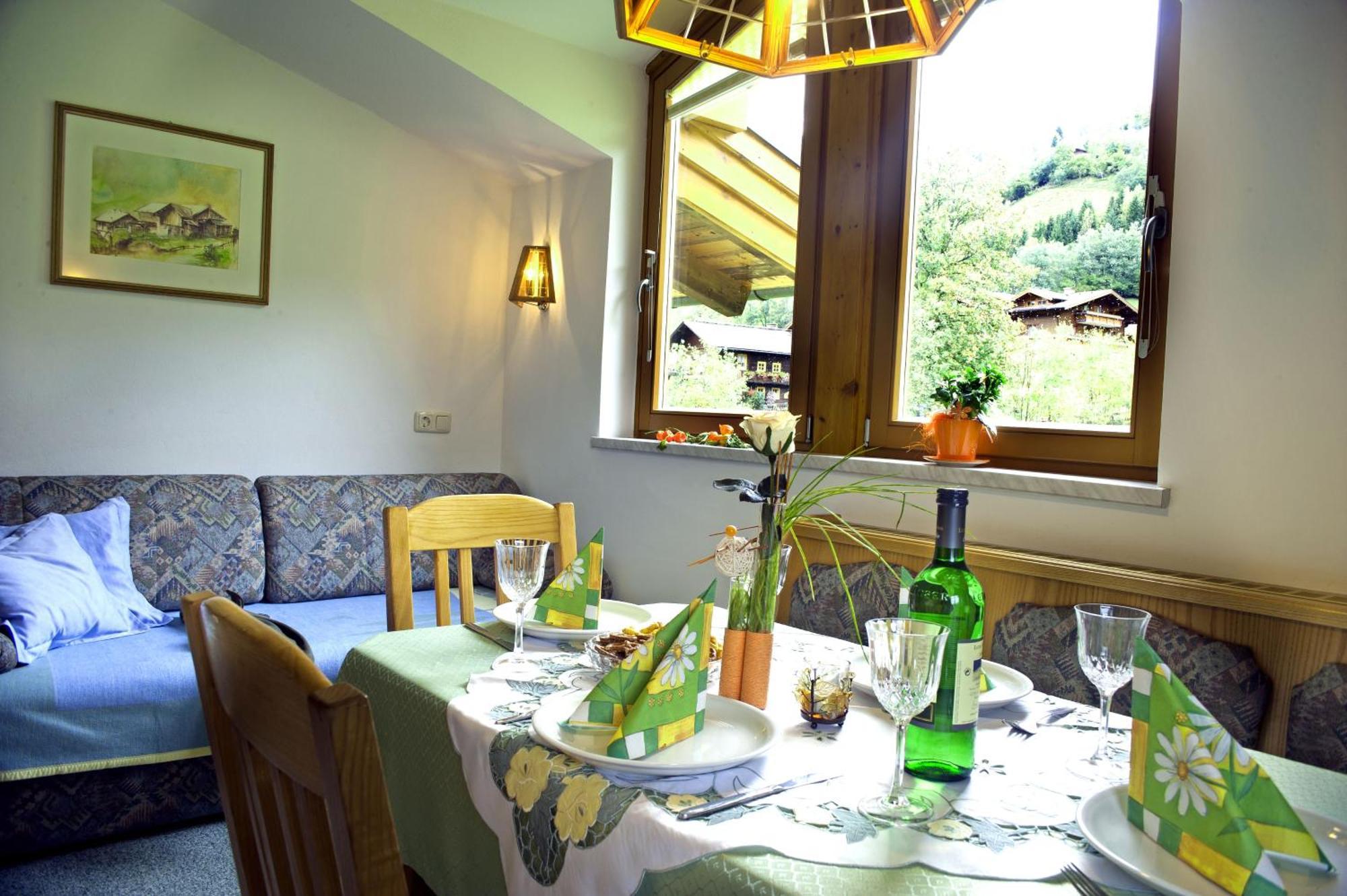 Gaestehaus Alpina Dorfgastein Esterno foto
