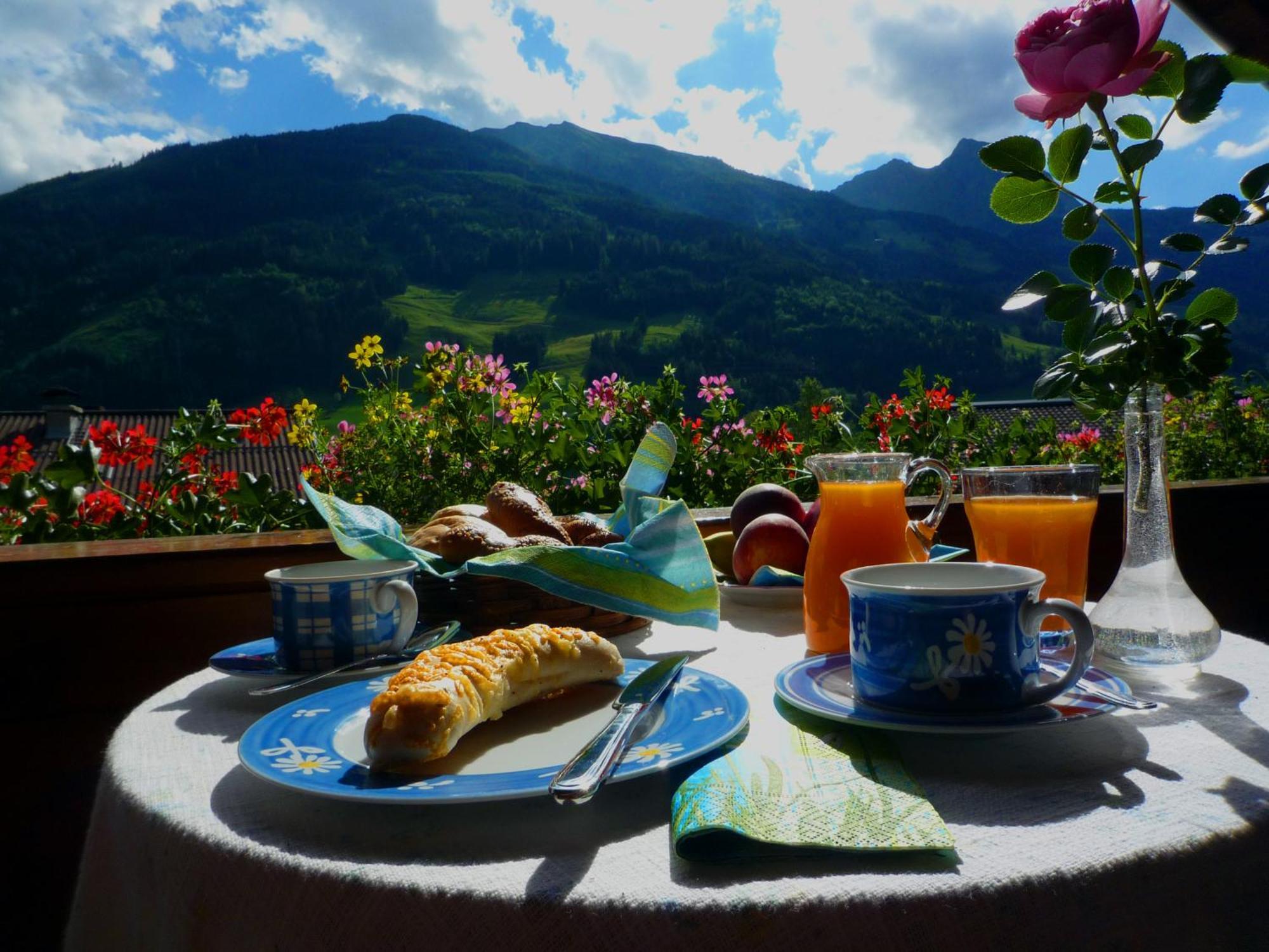 Gaestehaus Alpina Dorfgastein Esterno foto