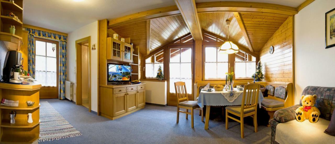 Gaestehaus Alpina Dorfgastein Esterno foto