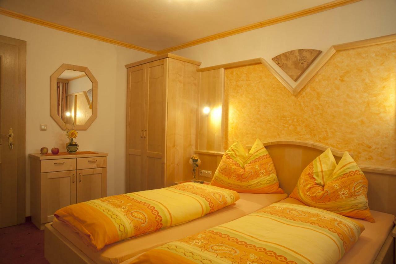 Gaestehaus Alpina Dorfgastein Esterno foto